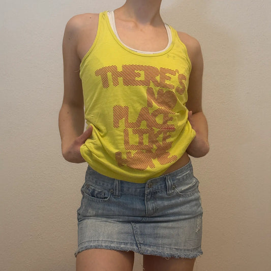 Yellow Graphic Tank Top – Vintage Y2K Sporty Slogan Tee (S)