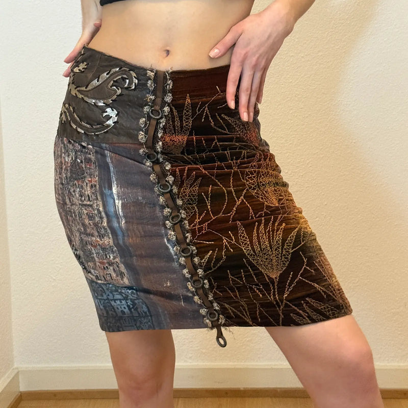 Save the Queen Brown Velvet Embroidered Skirt (S)