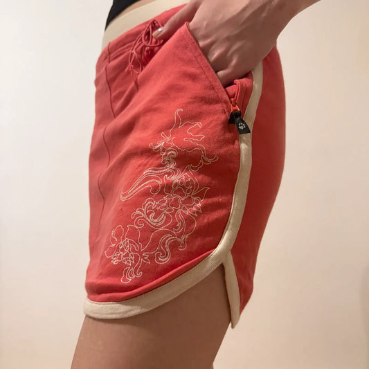 Jack Wolfskin Y2K Sporty Red Mini Skirt – Embroidered Detail, Drawstring Waist (S)