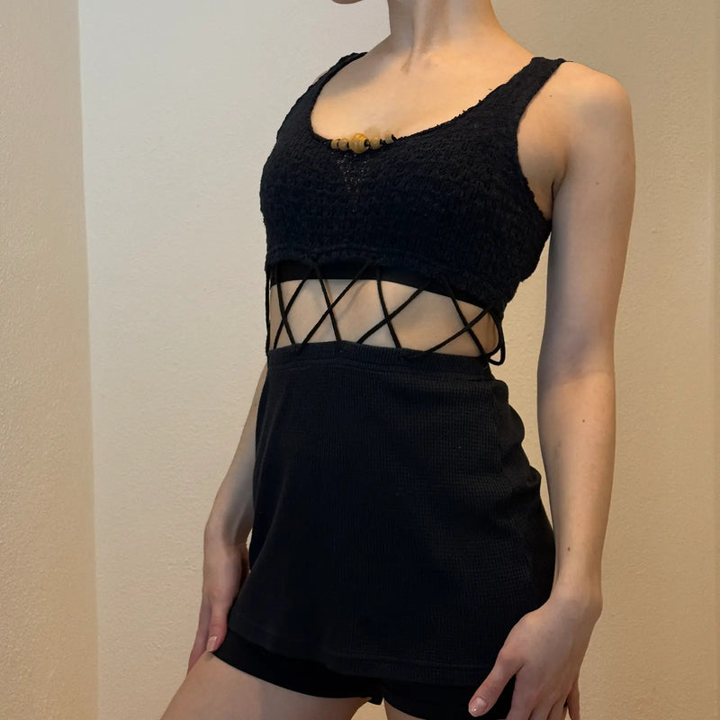 90s/2000s Black Crochet Crop Top – Lattice Cut-Out Waist, Bead Detail (M)