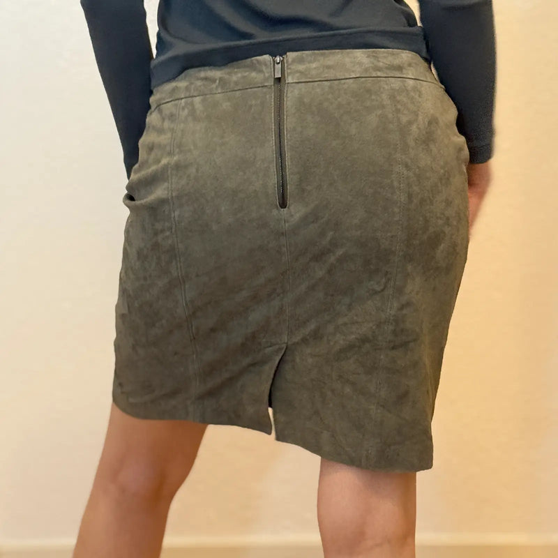 Vintage Olive Green Suede Midi Skirt – 90s Y2K Minimalist (S)