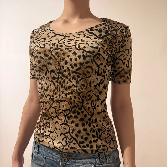 Leopard Print Fitted Top – Short Sleeve Y2K Piece (S)