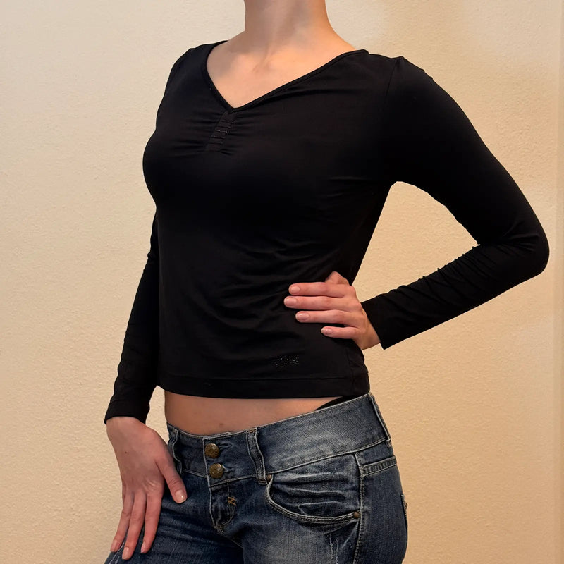 Black V-Neck Long Sleeve Top with Ruched Detail – Vintage 2000s Basic Stretch Shirt (S)